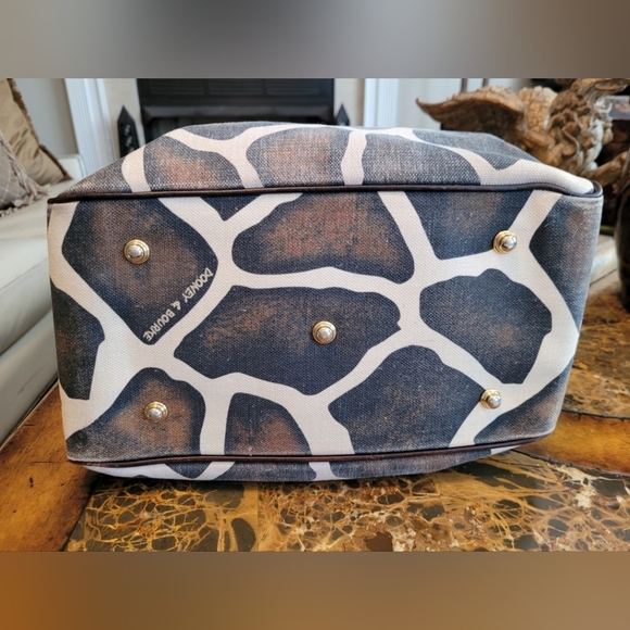 Dooney & Bourke Giraffe Print  shoulder bag - Picture 5 of 13